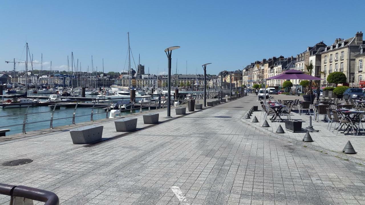 Chambres D'Hotes Le Vieux Chateau Dieppe Exterior photo